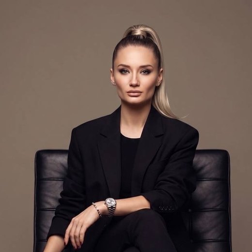 Ангелина Привалова, автор Игротеки